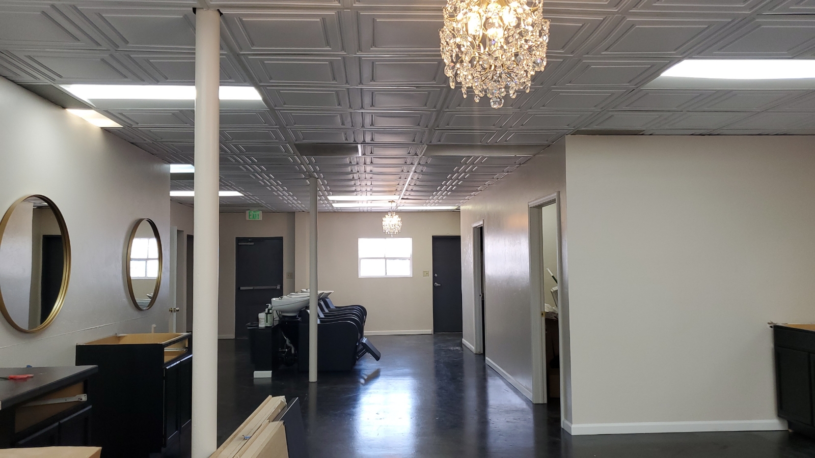 Divinity Beauty Bar View 3